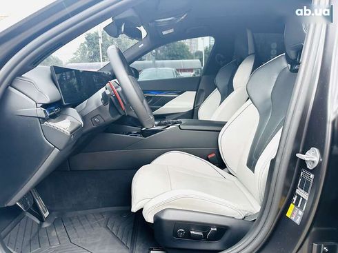 BMW M5 2024 - фото 12