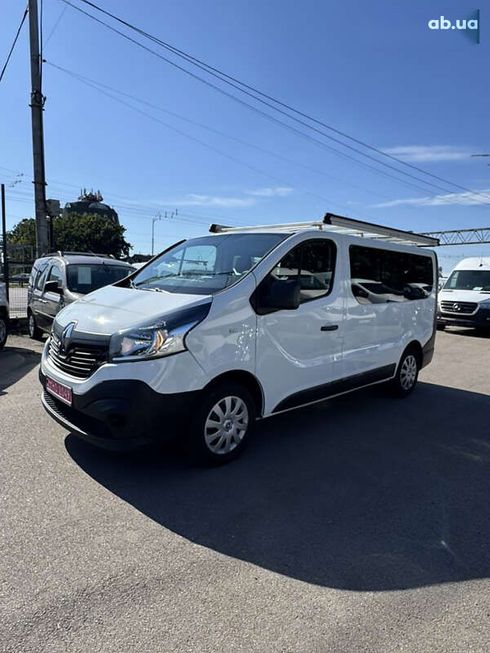 Renault Trafic 2018 - фото 5
