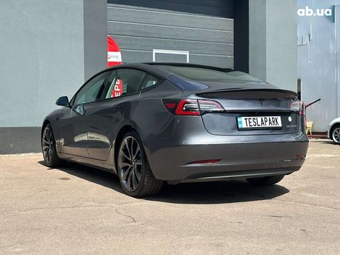 Tesla Model 3 2019 - фото 8