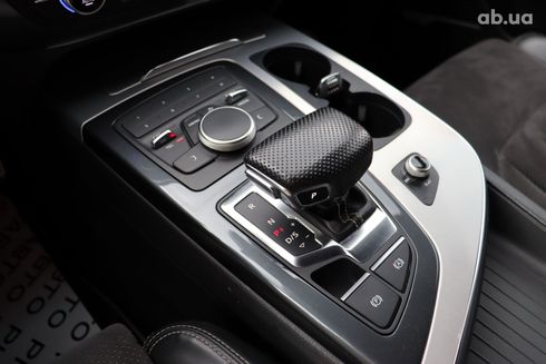 Audi Q7 2016 - фото 11
