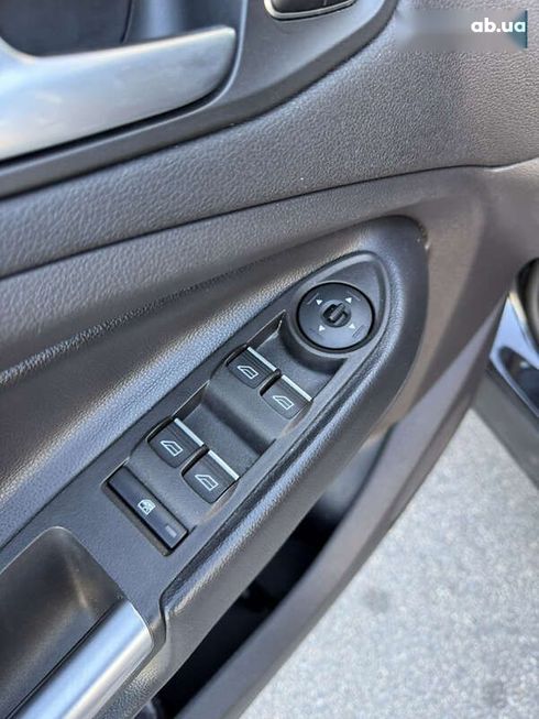 Ford Escape 2019 - фото 23