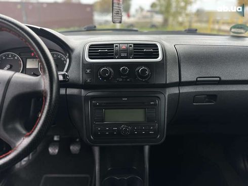 Skoda Roomster 2007 - фото 30