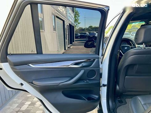 BMW X5 2017 - фото 27