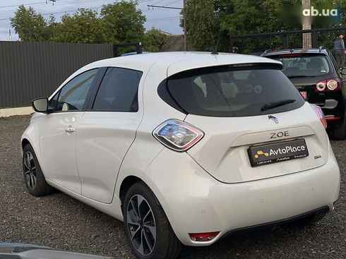 Renault Zoe 2019 - фото 17