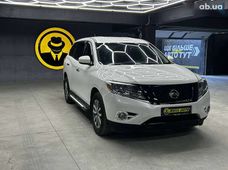 Продаж вживаних Nissan Pathfinder 2013 року в Чернівцях - купити на Автобазарі