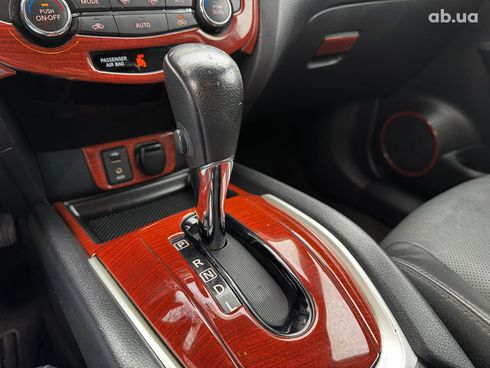 Nissan Rogue 2014 белый - фото 25
