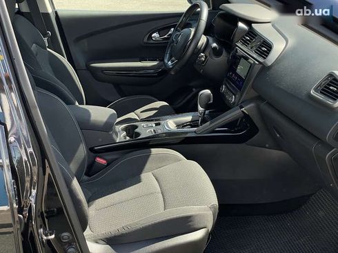 Renault Kadjar 2016 - фото 15