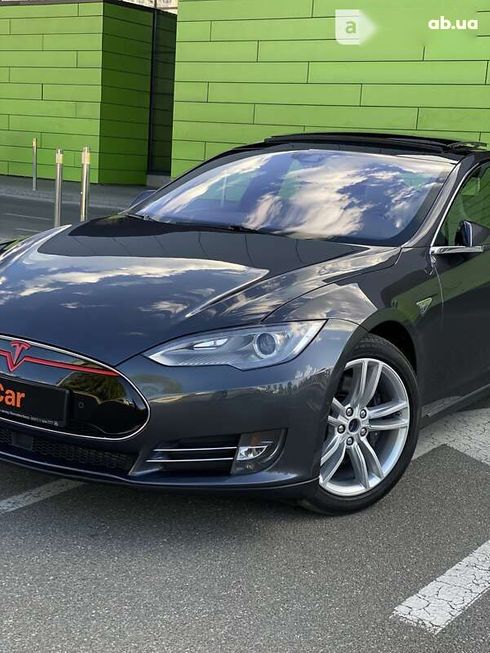 Tesla Model S 2015 - фото 16