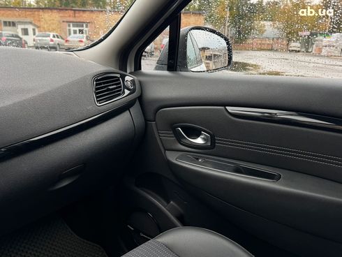 Renault Scenic 2011 белый - фото 32