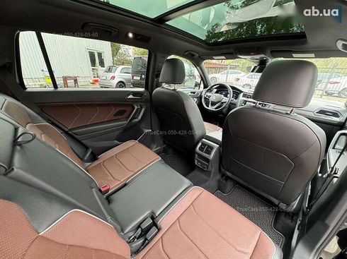 Volkswagen Tiguan 2022 - фото 17