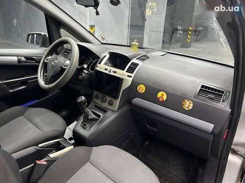 Opel Zafira 2008 - фото 25
