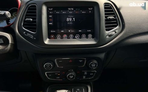 Jeep Compass 2018 - фото 14