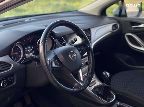 Opel Astra 2017 - фото 15