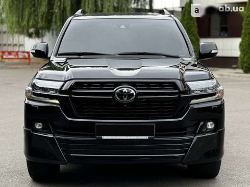 Toyota Land Cruiser 2018 - фото 19