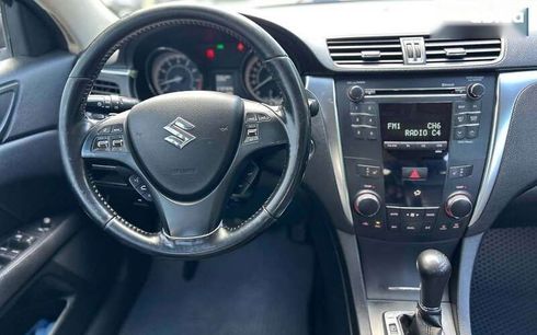 Suzuki Kizashi 2010 - фото 12