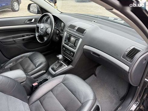 Skoda Octavia 2010 - фото 17
