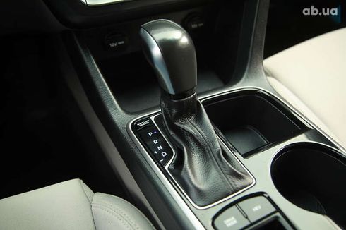 Hyundai Sonata 2019 - фото 17