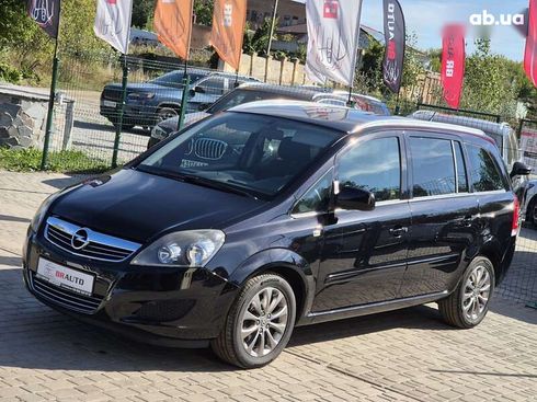 Opel Zafira 2010 - фото 3