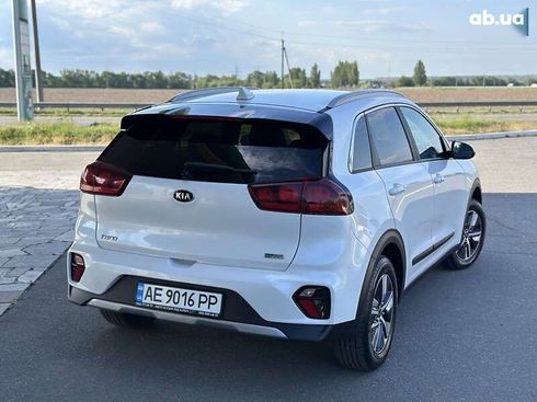 Kia Niro 2021 - фото 9