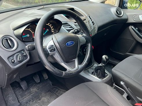 Ford Fiesta 2013 синий - фото 21