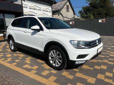Продаж вживаних Volkswagen Tiguan в Львівській області - купити на Автобазарі