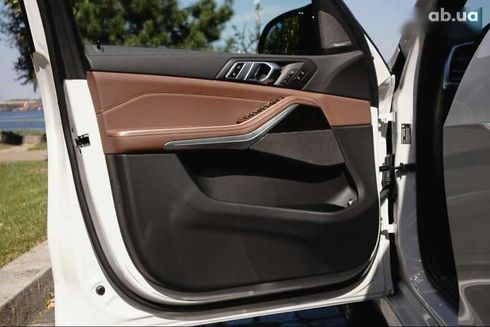 BMW X5 2022 - фото 16