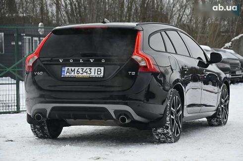 Volvo V60 2017 - фото 10