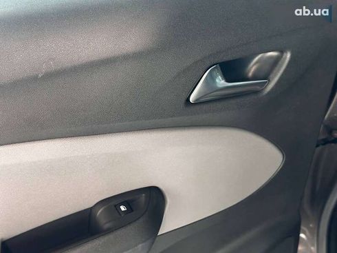 Opel Crossland X 2019 - фото 30