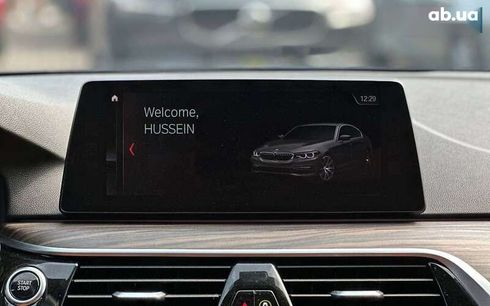 BMW 5 серия 2017 - фото 18