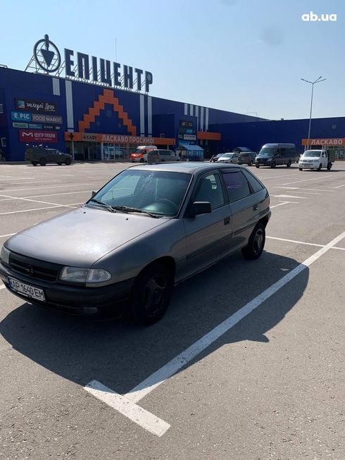 Opel Astra 1992 серый - фото 8