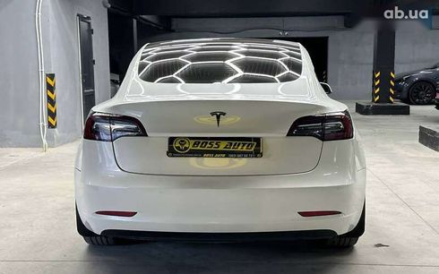 Tesla Model 3 2019 - фото 5