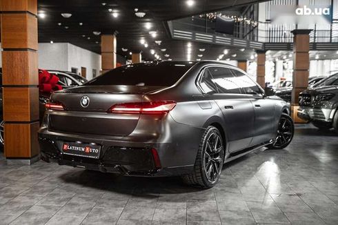 BMW 7 серия 2024 - фото 4