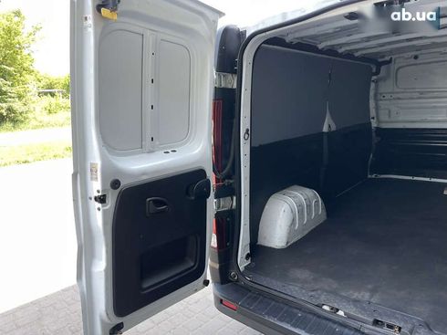 Renault Trafic 2016 - фото 27