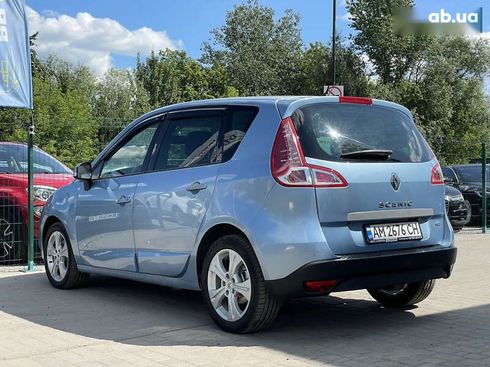Renault Scenic 2011 - фото 19