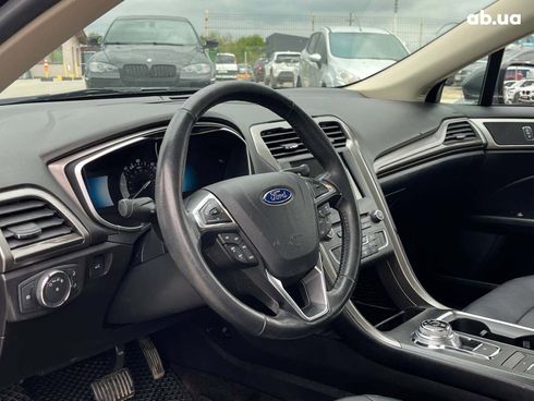 Ford Fusion 2017 серый - фото 23