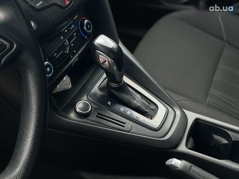 Ford Focus 2016 - фото 18