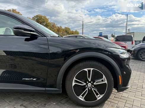Ford Mustang Mach-E 2022 - фото 4