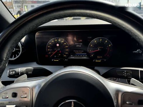 Mercedes-Benz E-Класс 2019 - фото 27
