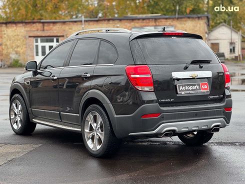 Chevrolet Captiva 2015 черный - фото 8