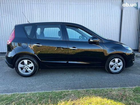 Renault Scenic 2011 - фото 17