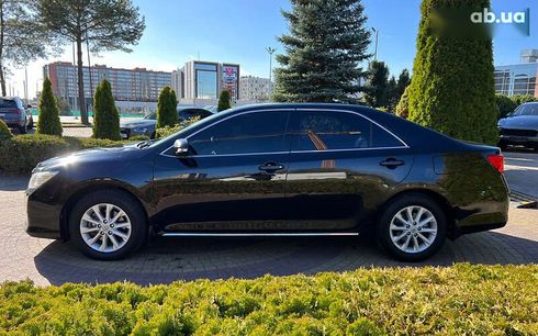 Toyota Camry 2014 - фото 4