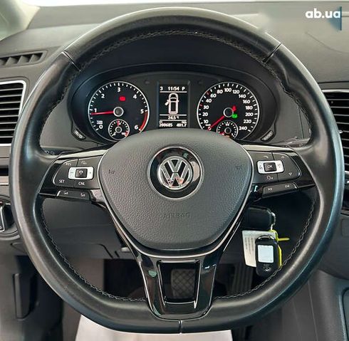 Volkswagen Sharan 2016 - фото 22