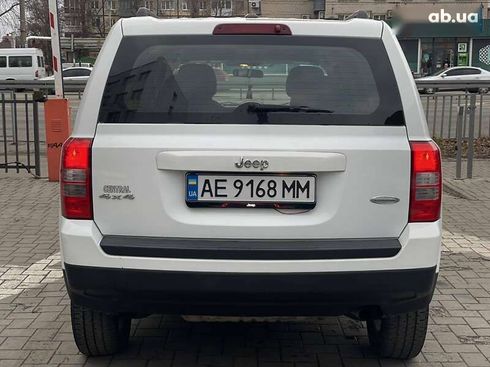 Jeep Patriot 2011 - фото 6