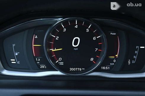 Volvo XC60 2015 - фото 18