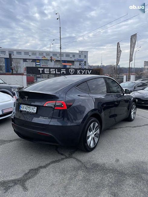 Tesla Model Y 2024 - фото 6