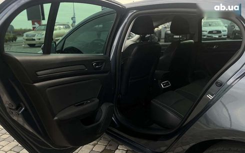 Renault Megane 2017 - фото 22