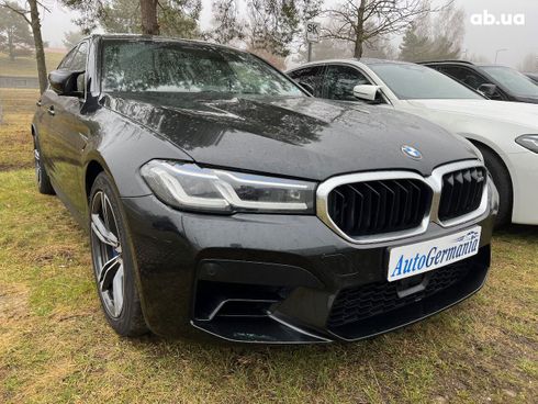 BMW M5 2021 - фото 29