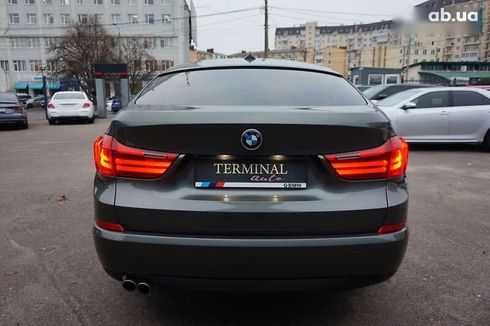 BMW 5 серия 2015 - фото 6