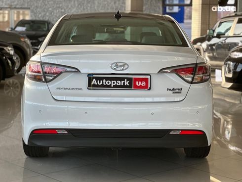 Hyundai Sonata 2017 белый - фото 5