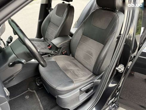 Skoda Octavia 2017 - фото 21